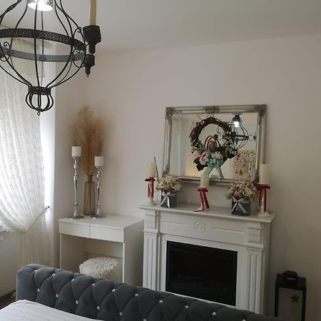 Penthouse Luxury Lejlighed Resita Eksteriør billede