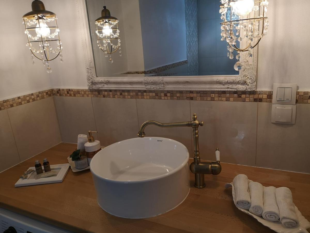 Penthouse Luxury Lejlighed Resita Eksteriør billede