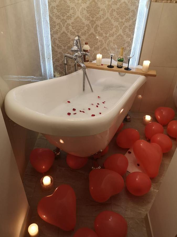 Penthouse Luxury Lejlighed Resita Eksteriør billede