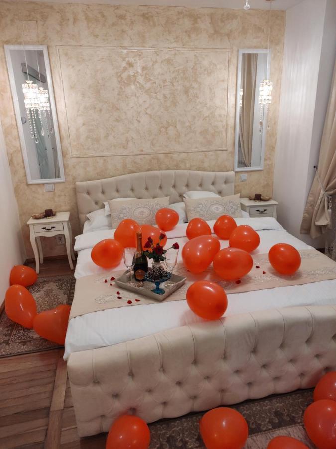 Penthouse Luxury Lejlighed Resita Eksteriør billede
