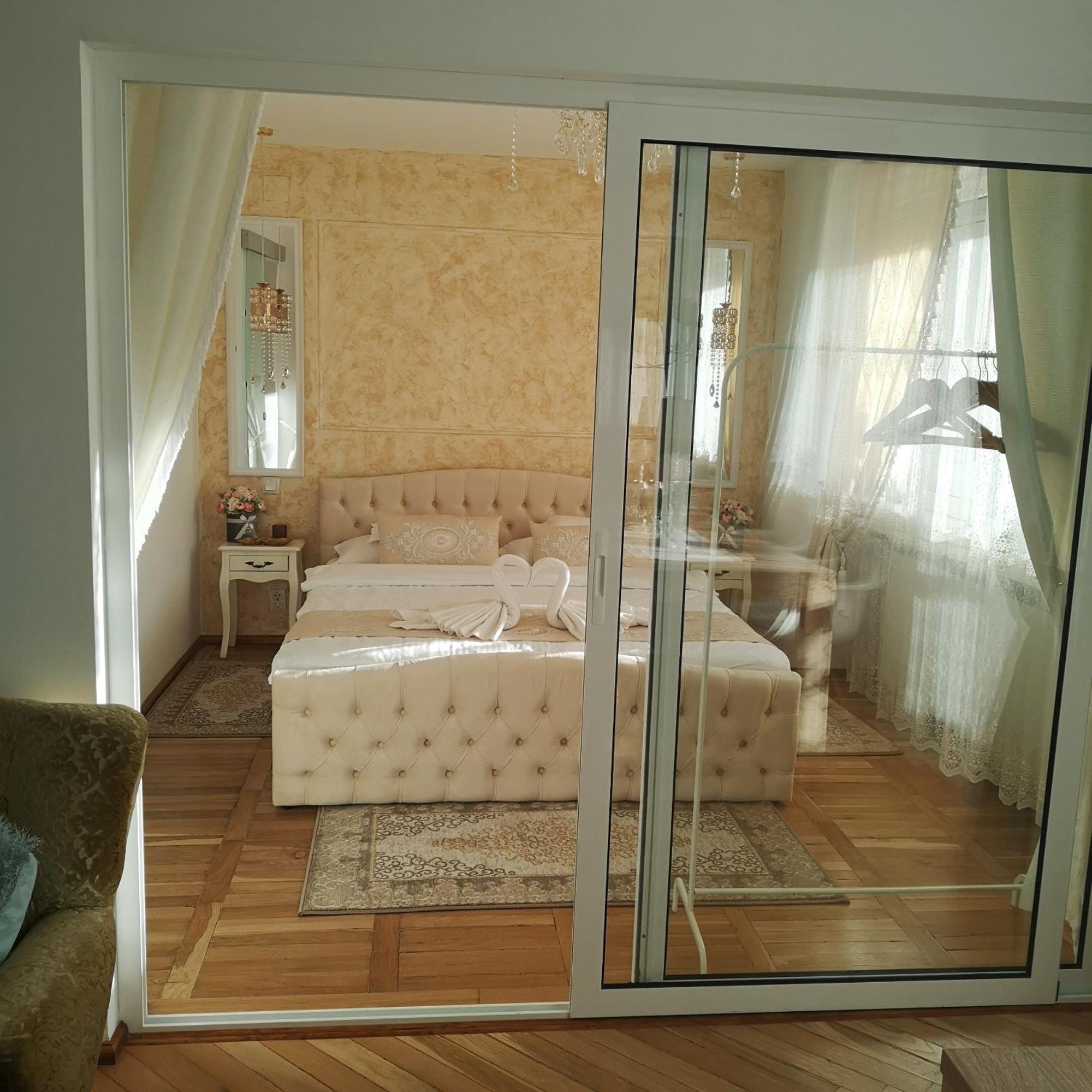 Penthouse Luxury Lejlighed Resita Eksteriør billede